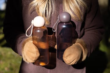Ture ウォーターボトル 60 cl - Brown Pantone - Sagaform | サガフォルム