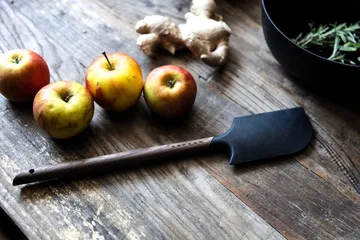 Satake スパチュラ - Walnut-silicone, 33.6x6 cm - Satake | セタケ