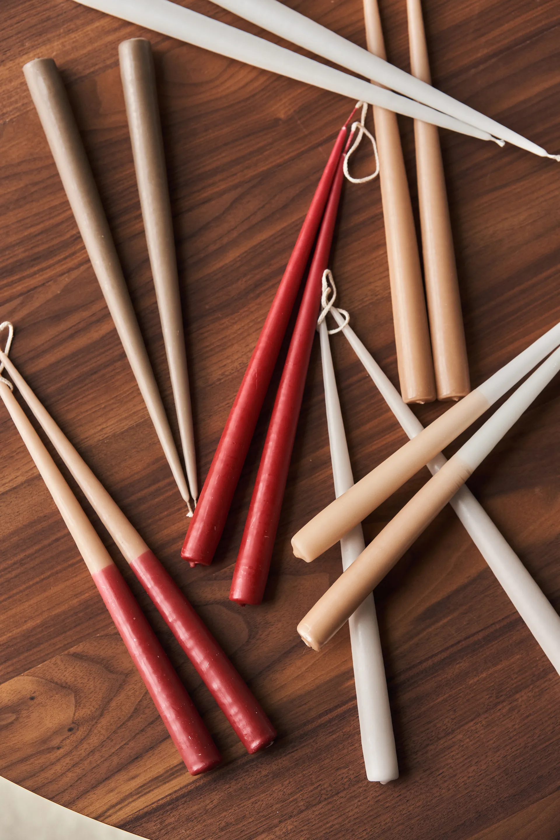 Affinity two-toned ロングキャンドル 4本セット 32 cm, Beige-red Scandi Essentials | スカンジエッセンシャルズ