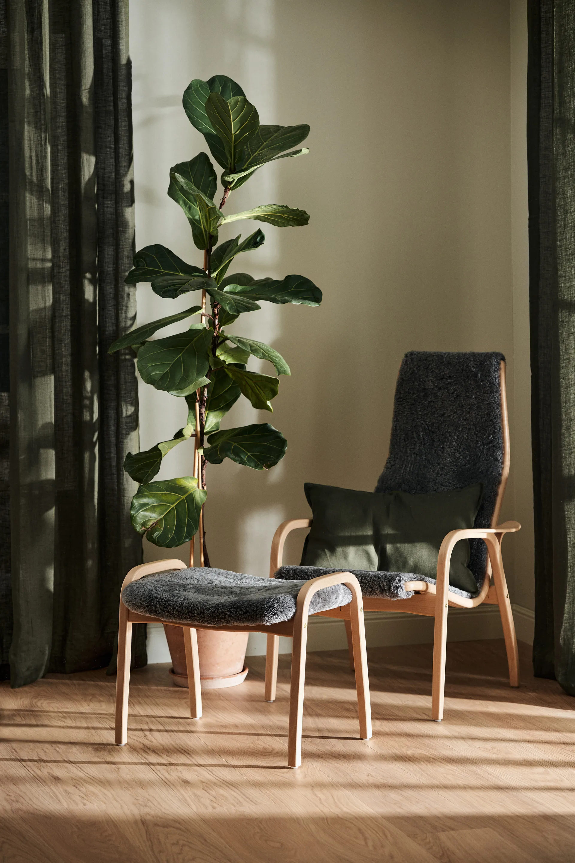 Calm クッションカバー リネン40x60 cm, Forest Green Scandi Living | スカンジリビング