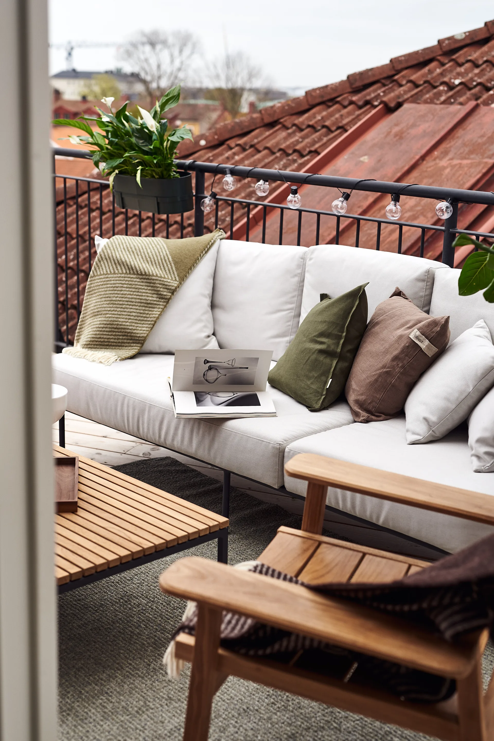 Calm クッションカバー リネン50x50 cm, Forest Green Scandi Living | スカンジリビング