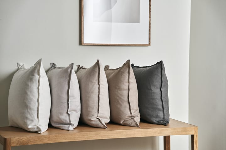 Calm クッションカバー リネン50x50 cm, Sand  Scandi Living | スカンジリビング