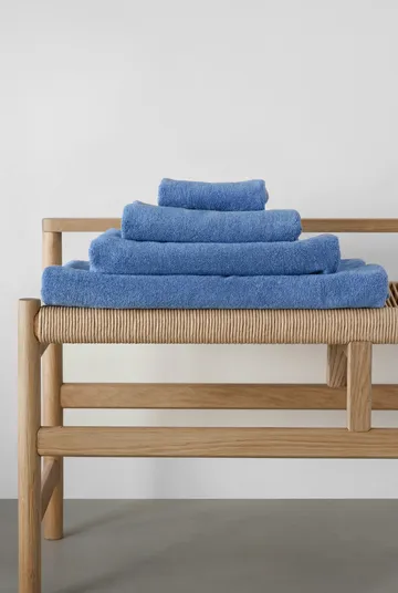 Drift バスタオル 100x150 cm - Blue - Scandi Living | スカンジリビング