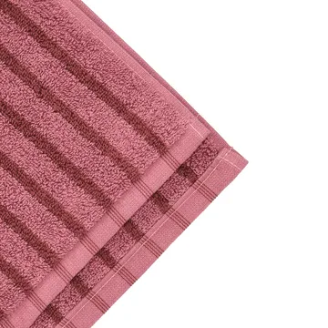 Drift バスタオル 100x150 cm - Pink-red - Scandi Living | スカンジリビング