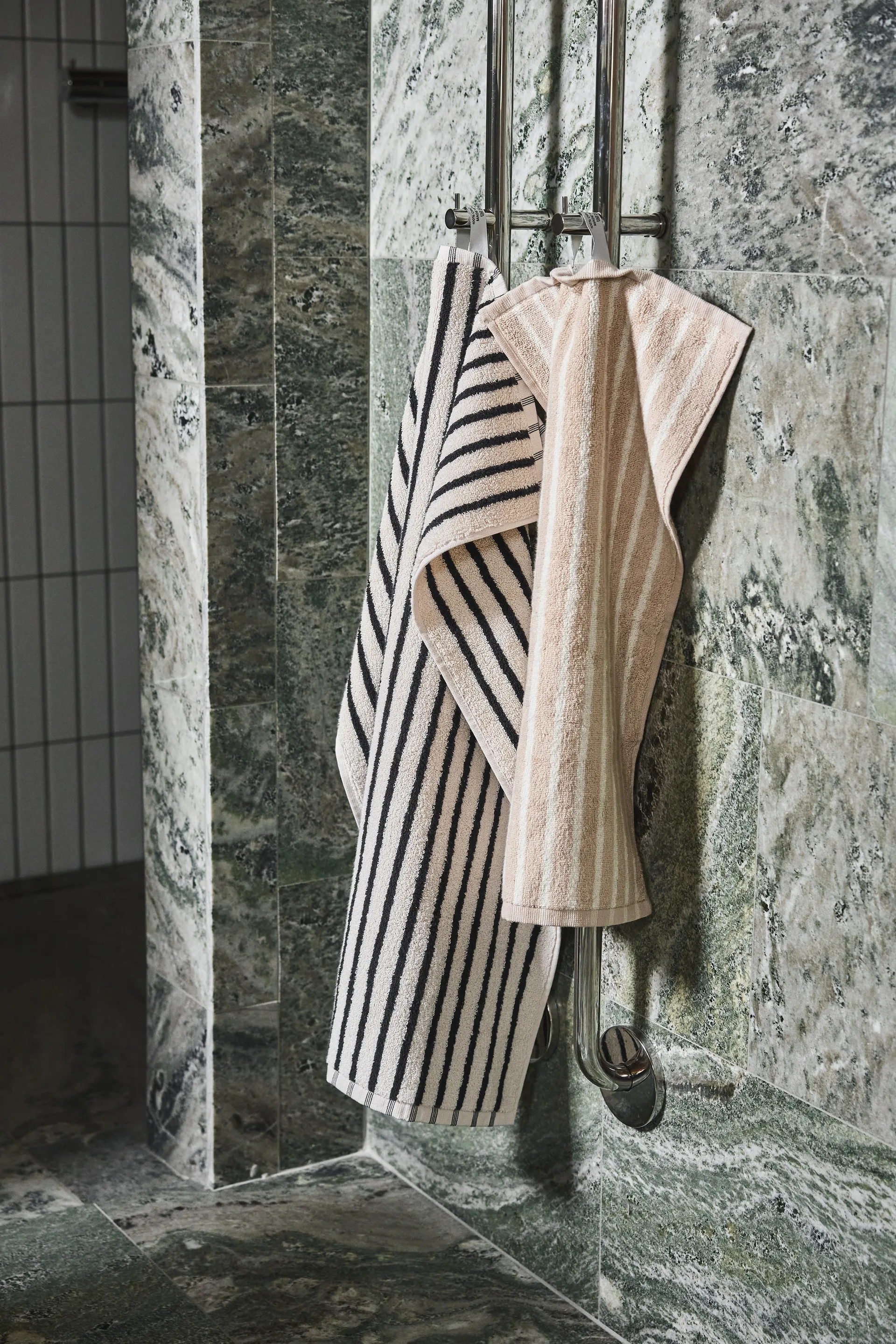 Drift タオル 30x50 cm, Beige-white Scandi Living | スカンジリビング