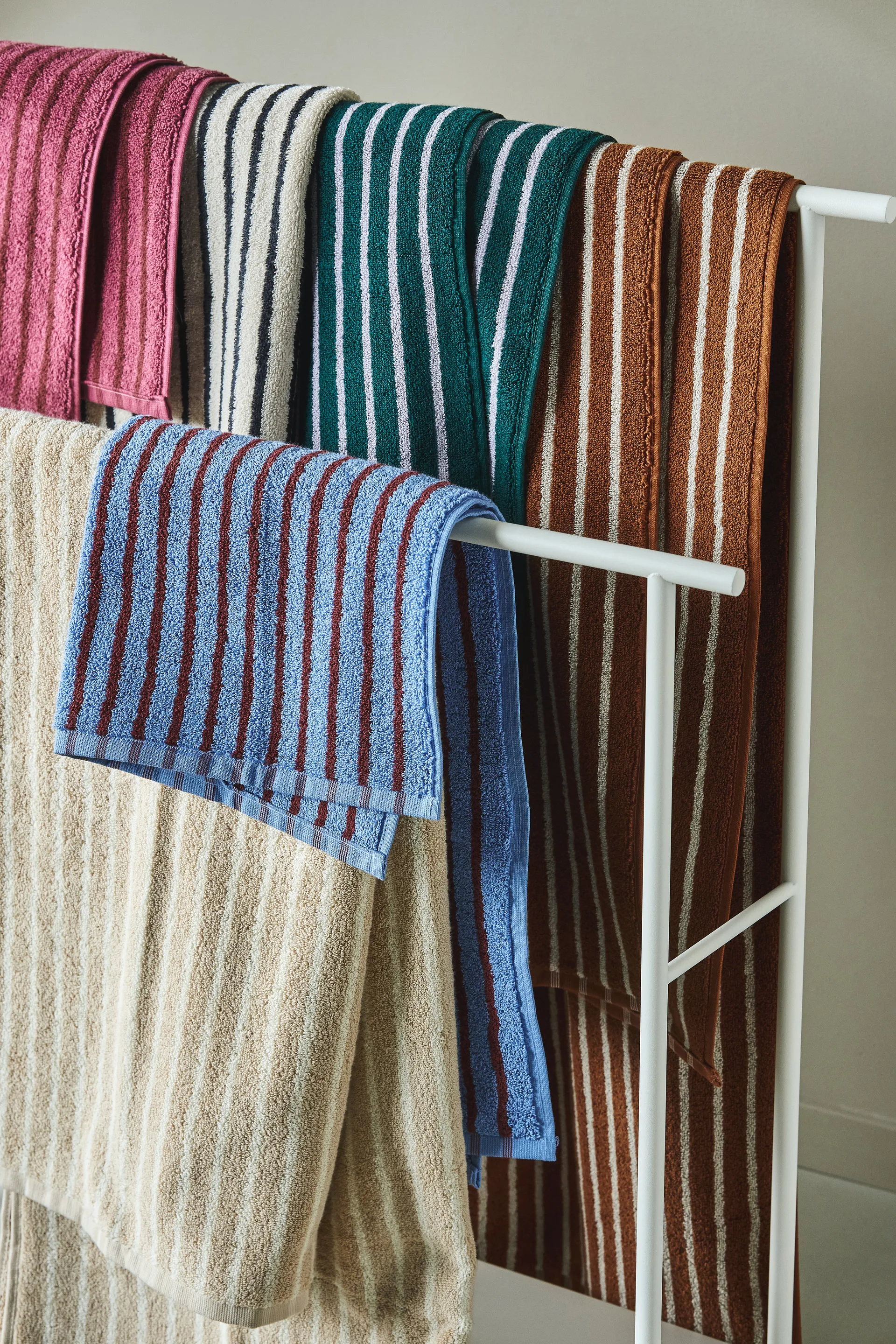 Drift タオル 30x50 cm, Blue-red Scandi Living | スカンジリビング