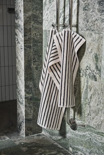 Drift タオル 30x50 cm - White-black - Scandi Living | スカンジリビング