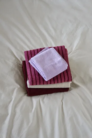 Drift タオル 50x70 cm - Red - Scandi Living | スカンジリビング