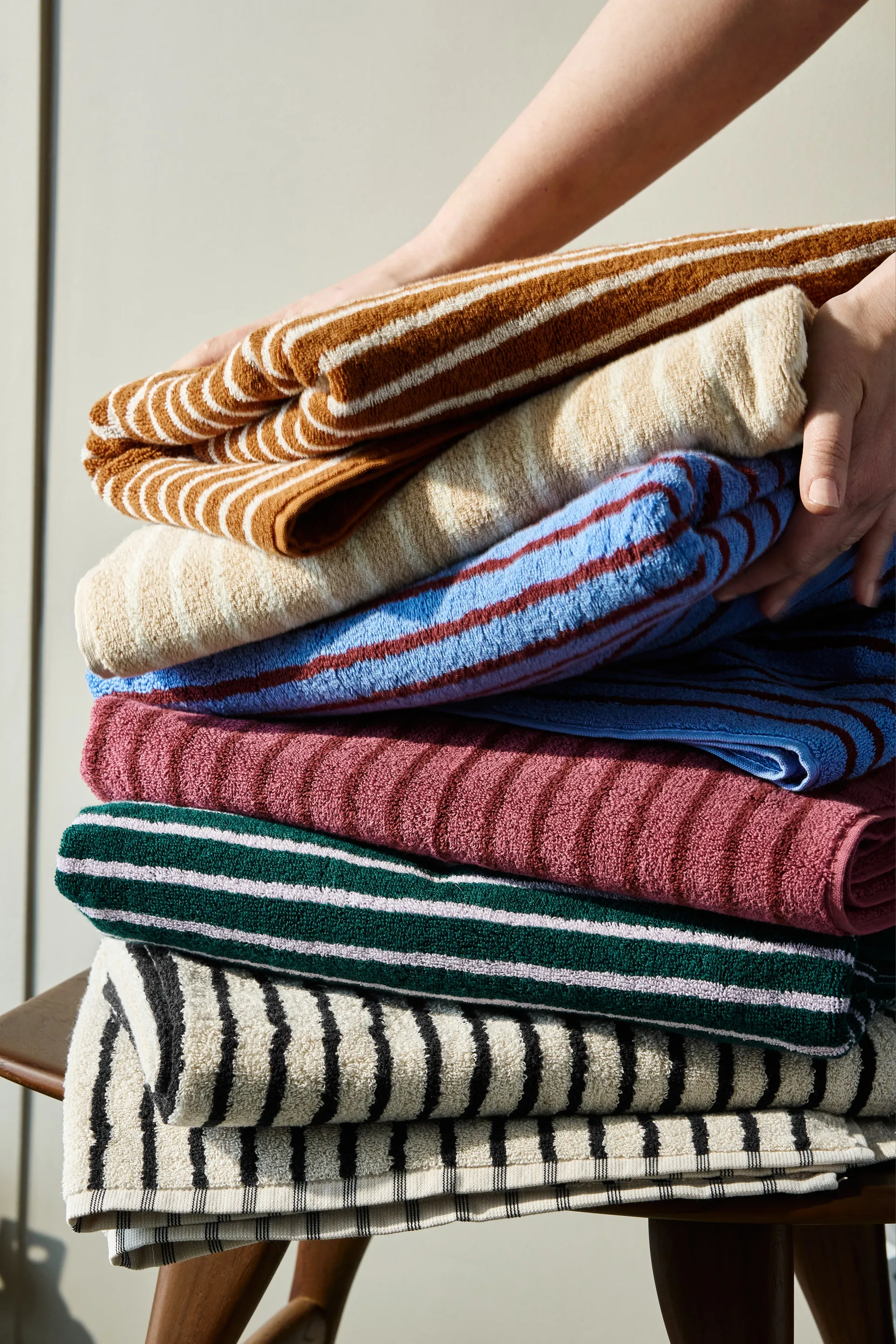 Drift バスタオル 70x140 cm, Pink-red Scandi Living | スカンジリビング