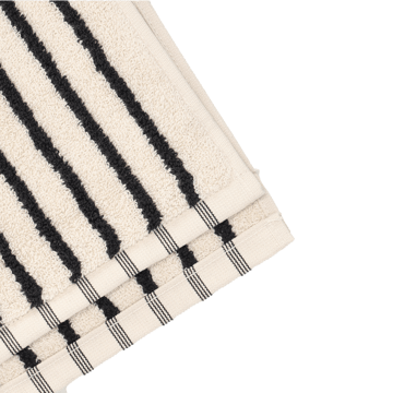 Drift バスタオル 70x140 cm - White-black - Scandi Living | スカンジリビング