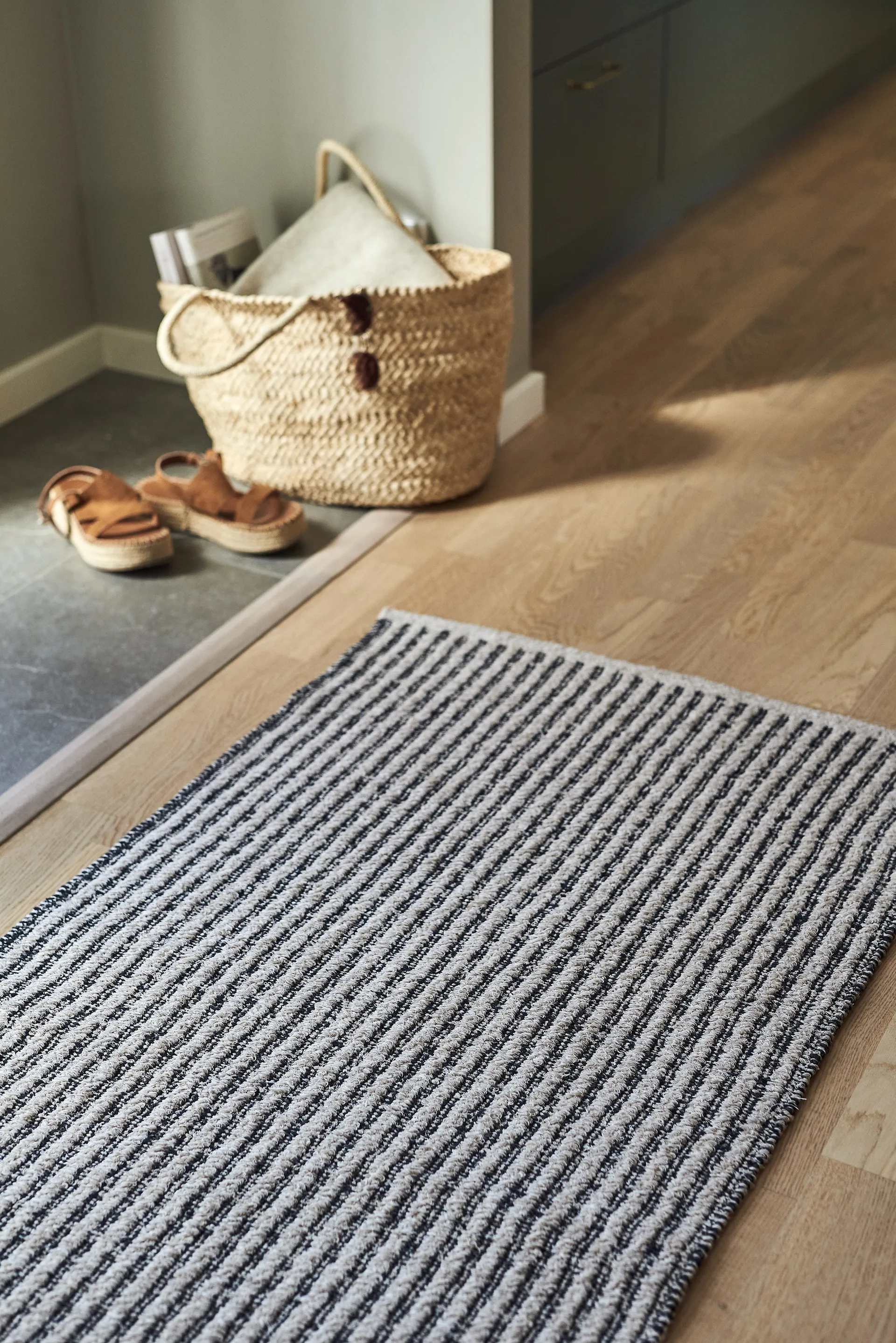 Harvest ラグ beige-black, 70x150cm Scandi Living | スカンジリビング