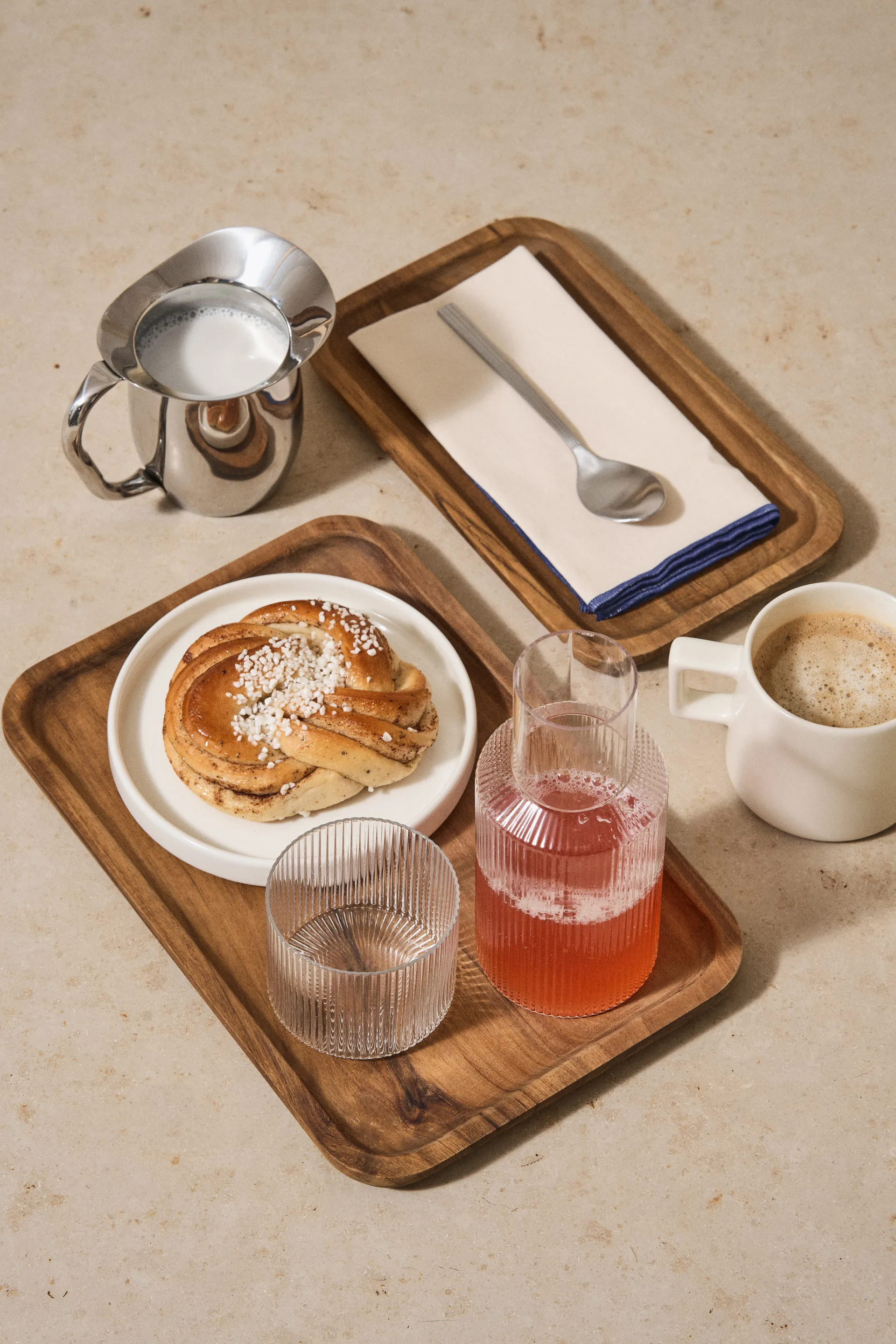 Hollow サービングトレイ, 20x30 cm Scandi Living | スカンジリビング