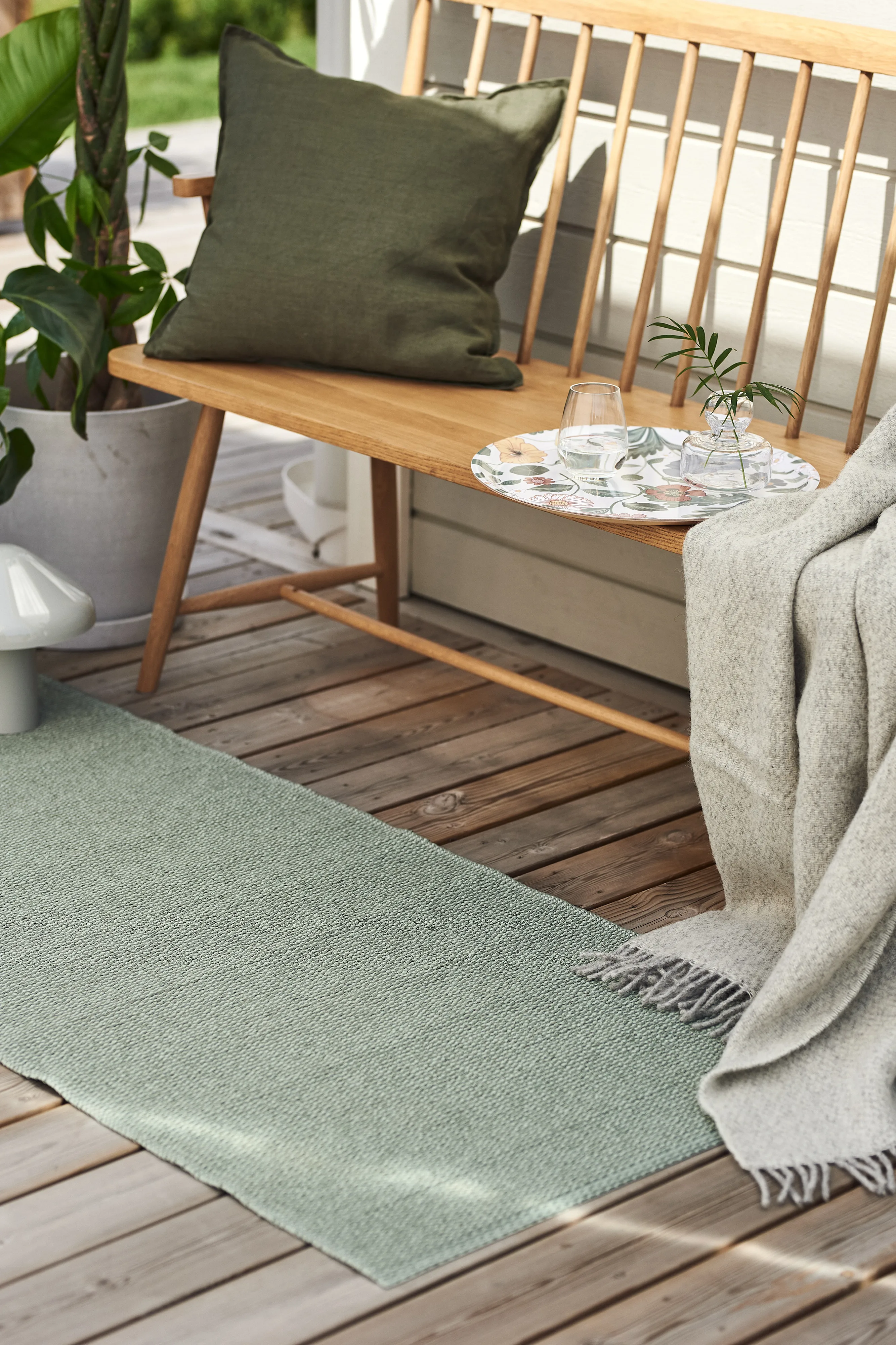 Scandi Living | スカンジリビング からのMellow プラスチック 