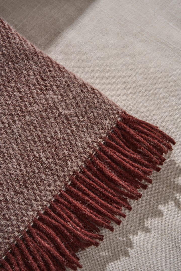 Sandstone ウールスロー 130x180 cm, Burgundy Scandi Living | スカンジリビング