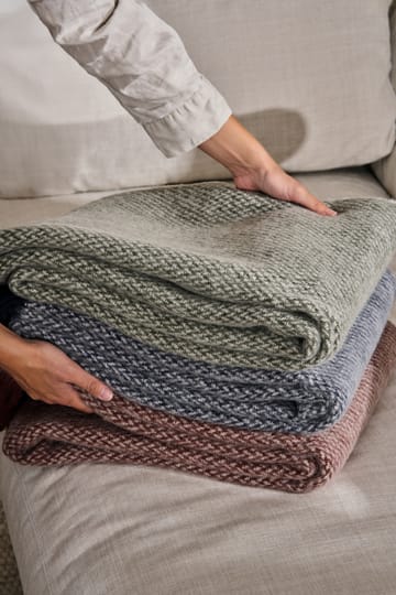 Sandstone ウールスロー 130x180 cm - Khaki green - Scandi Living | スカンジリビング