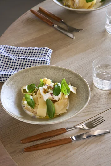 Terra パスタプレート - Beige Stoneware, Ø22,5 cm - Scandi Living | スカンジリビング