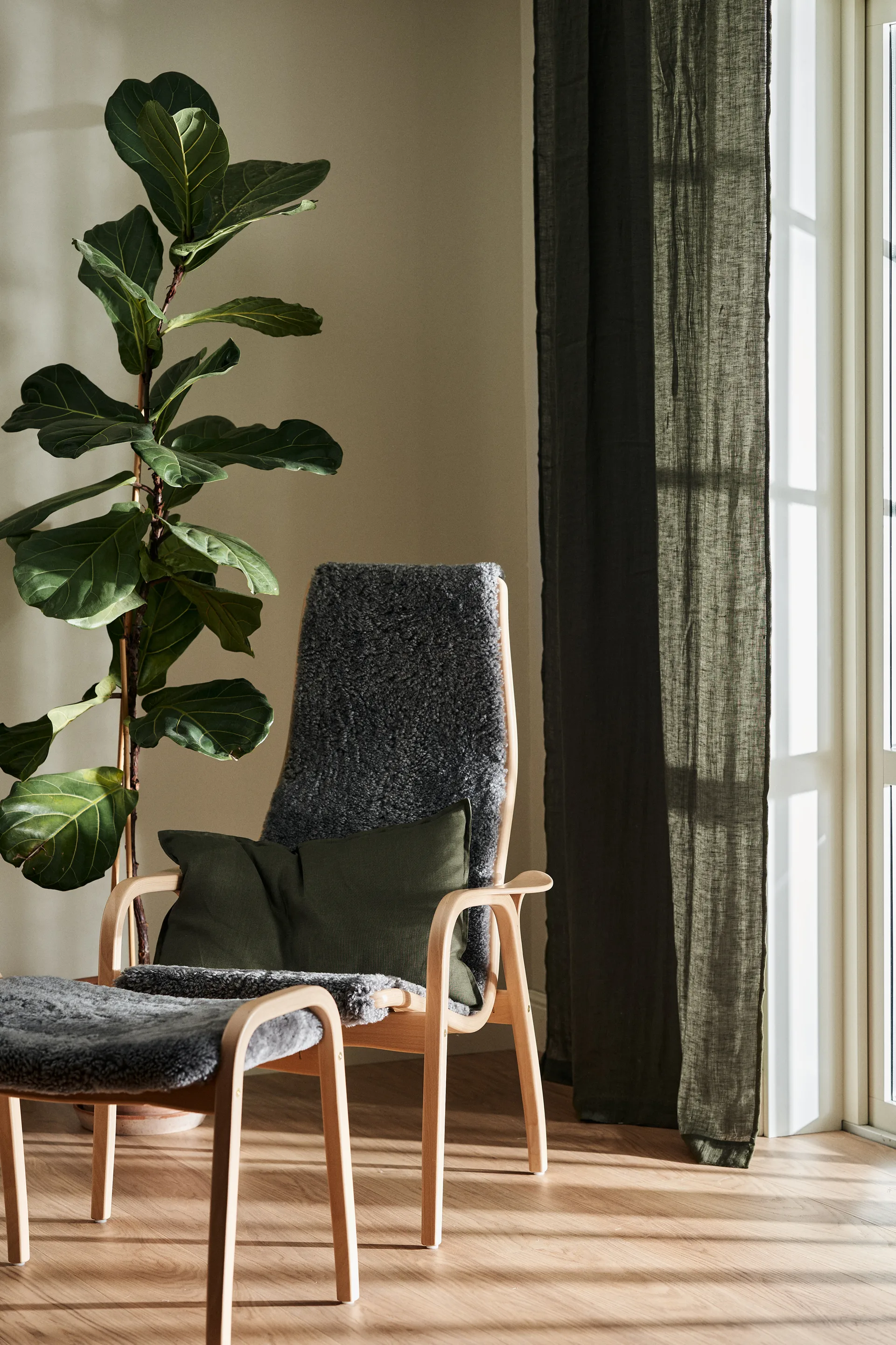 Tranquility マルチバンド付きカーテン 139x250 cm, Forest green Scandi Living | スカンジリビング