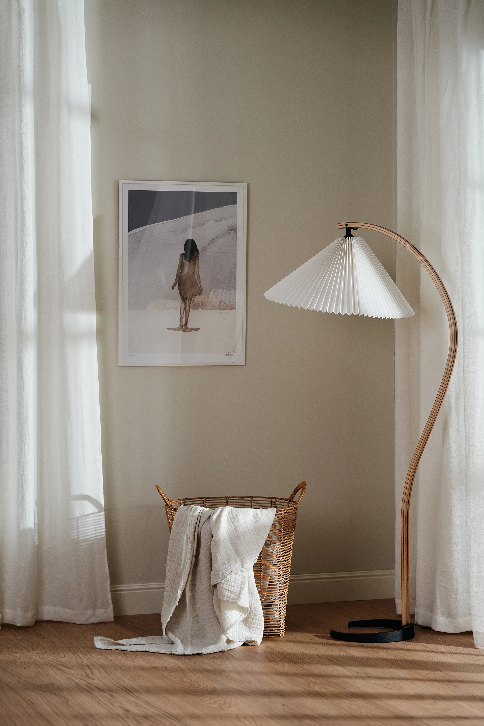 Tranquility マルチバンド付きカーテン 139x250 cm, White Scandi Living | スカンジリビング