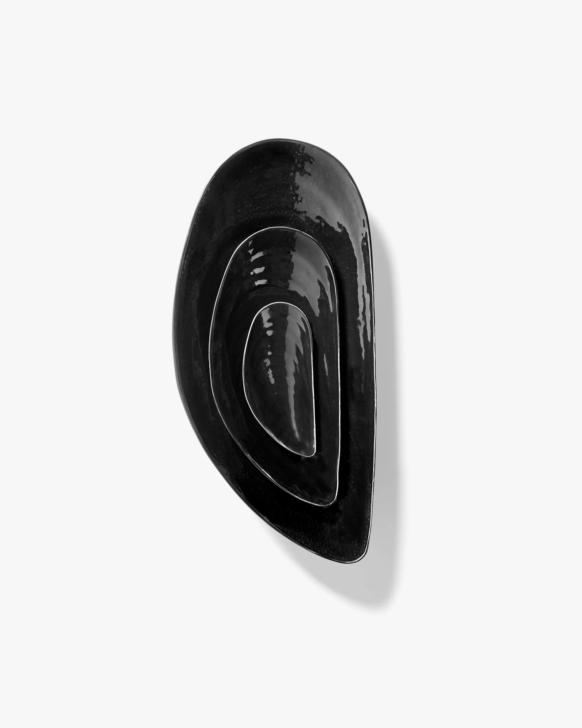 Les Objets Mouleversants Marcel ボウル M 14x30.5 cm, Black Serax | セラックス