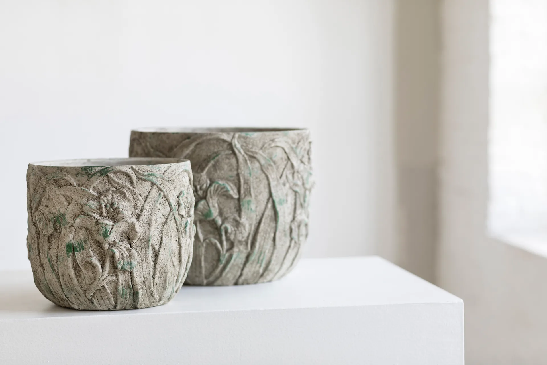 Rustic flower pot 花瓶 M 25.5 cm, Grey Serax | セラックス