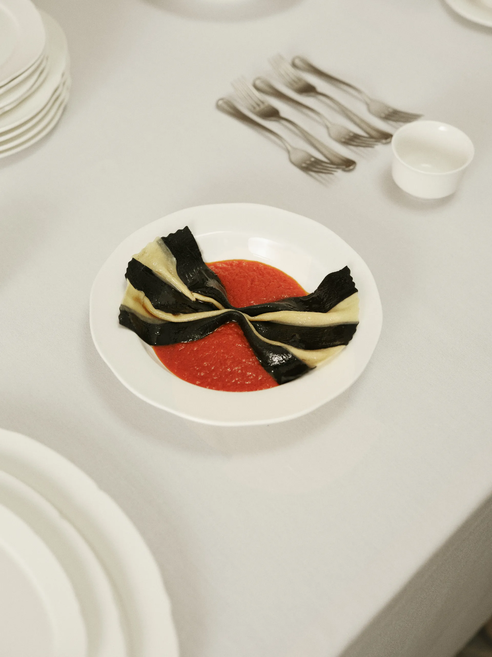 Silhouette 深皿 L Ø27 cm 4パック, White Serax | セラックス