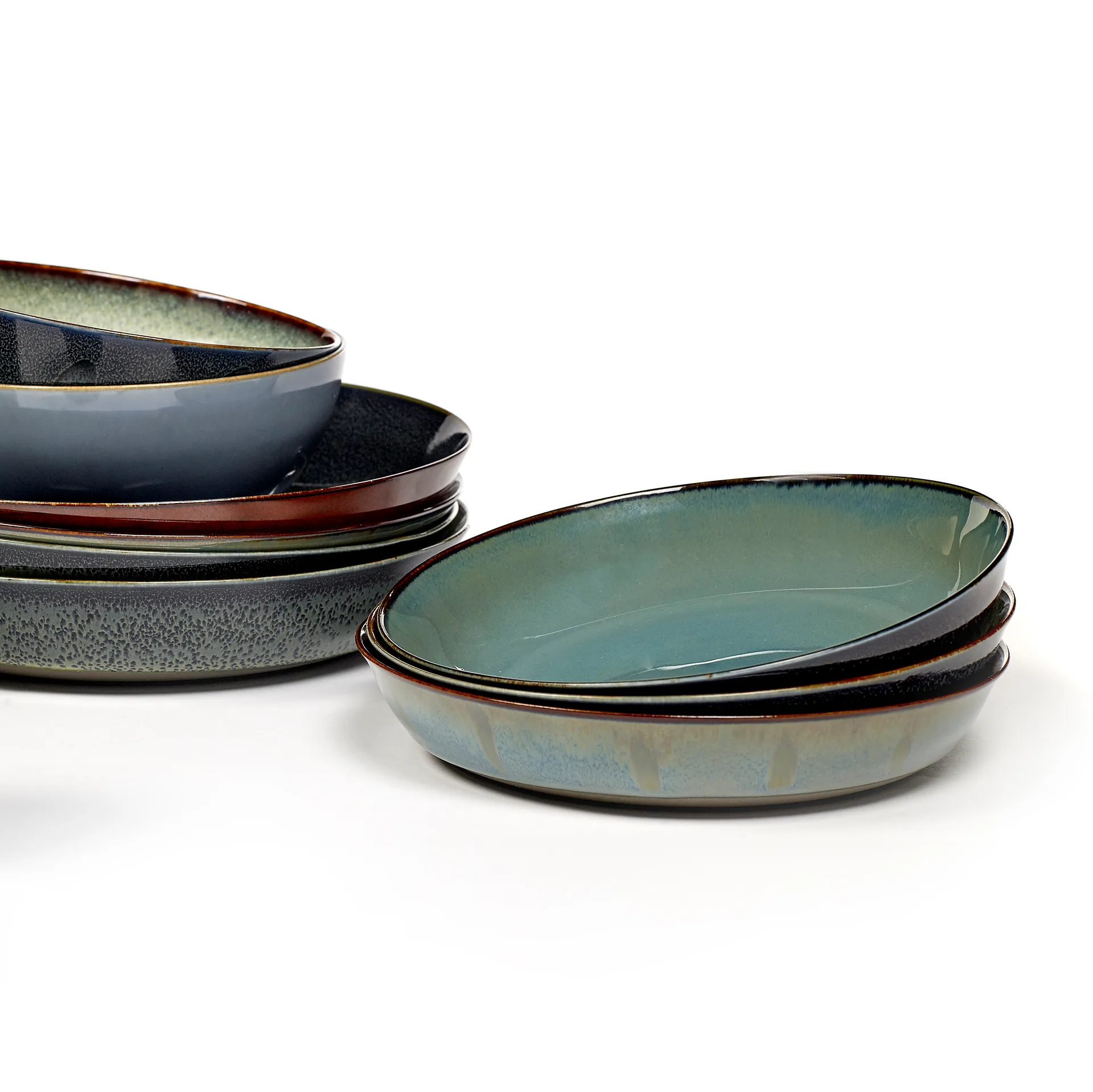 Terres de Rêves スモール プレート 17.5 cm, smokey blue-dark blue Serax | セラックス