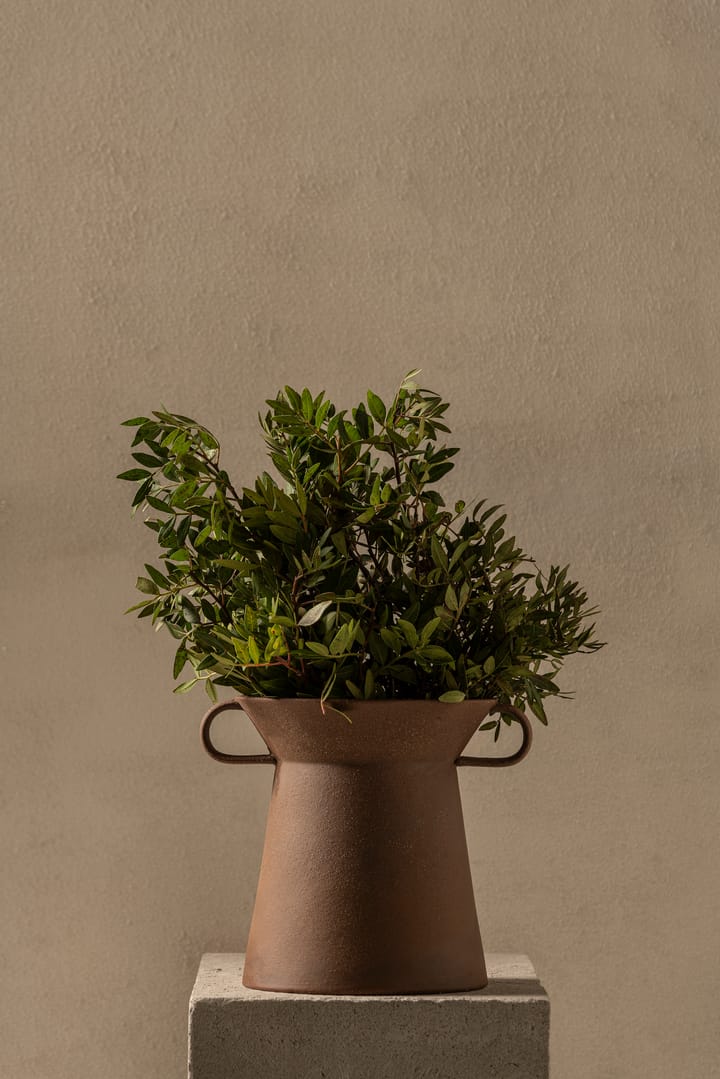 Urban 03 花瓶 L 21 cm, Red-brown Serax | セラックス