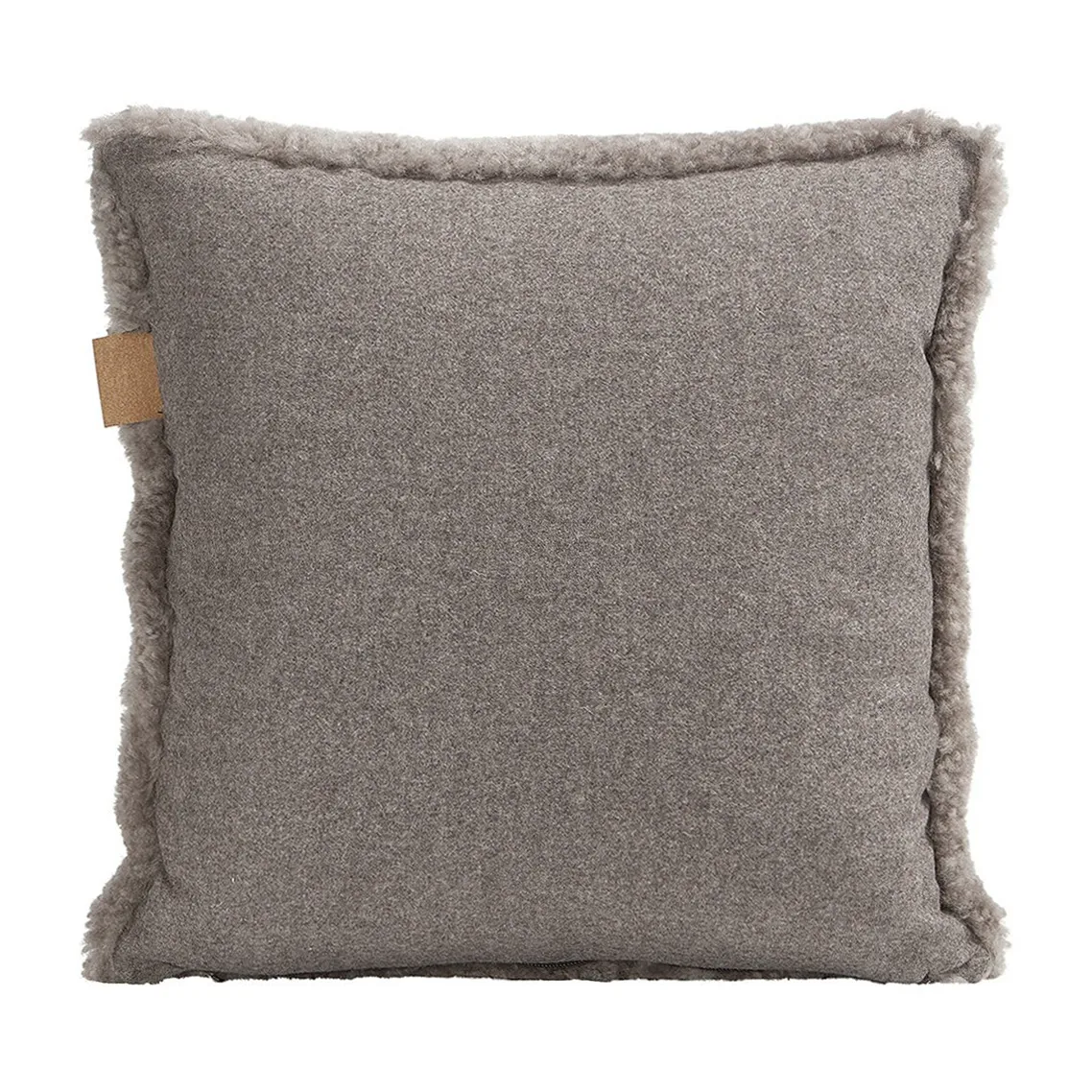 Shepherd of Sweden | シェパード からのShepherd Lina シープスキン