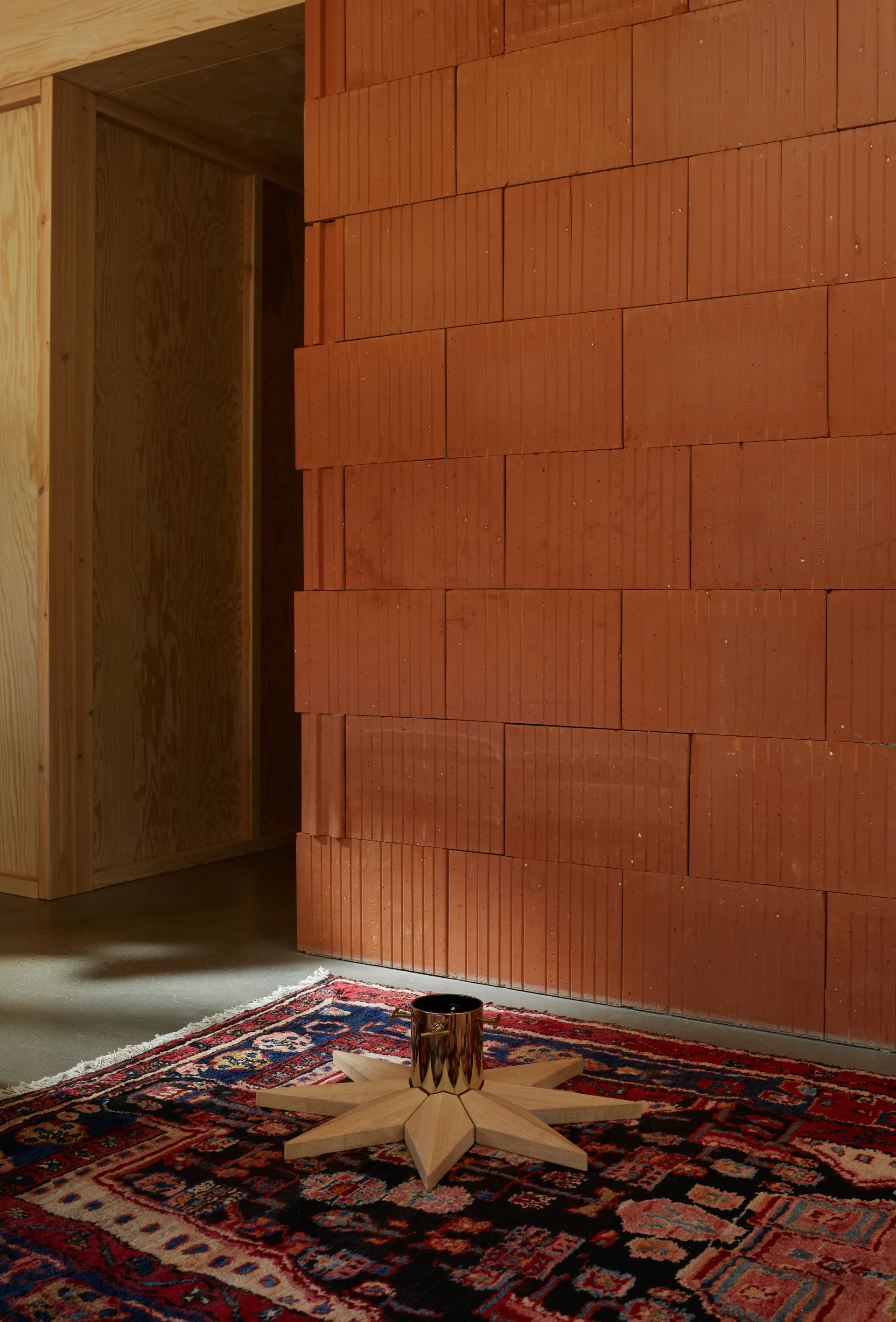 Stella クリスマスツリーベース Ø50.5 cm, Oak Skagerak | スケアラック