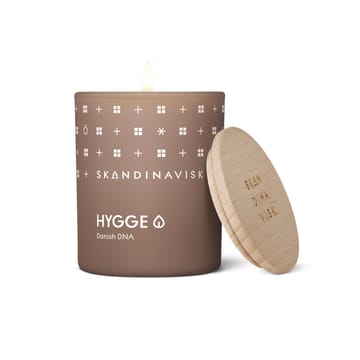 Hygge 香り付き キャンドル 蓋付き - 65 g - Skandinavisk | スカンジナビスク