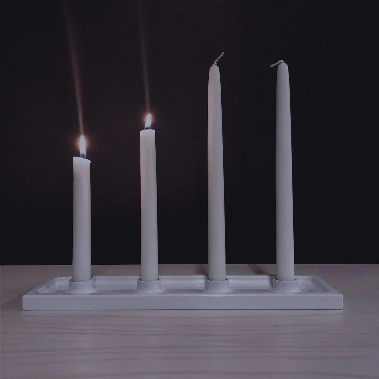 Crater アドベントキャンドルホルダー, White, 4 lights SMD Design | SMD Design