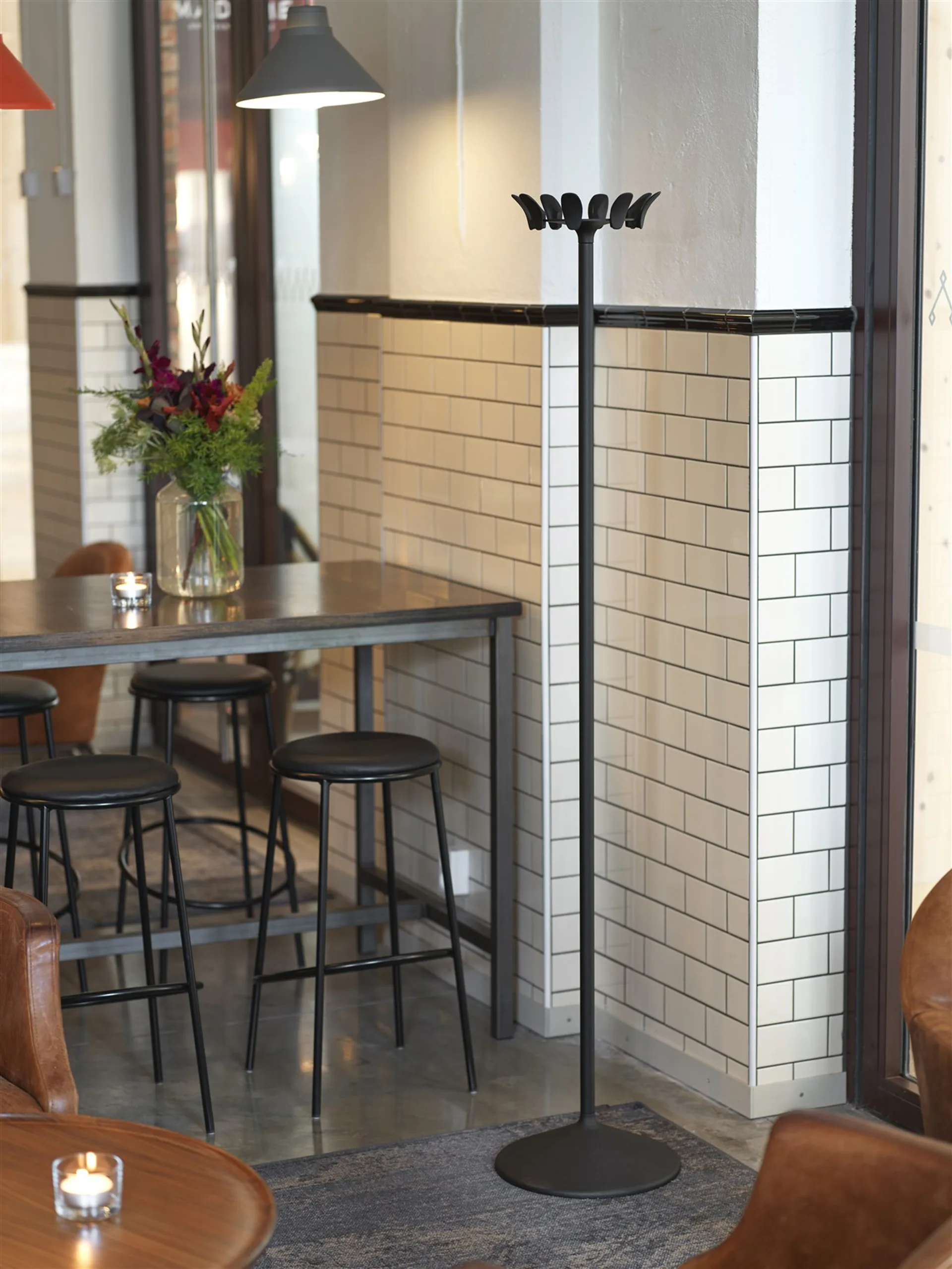 Crown Drum Major 168 cm, Black SMD Design | SMD Design