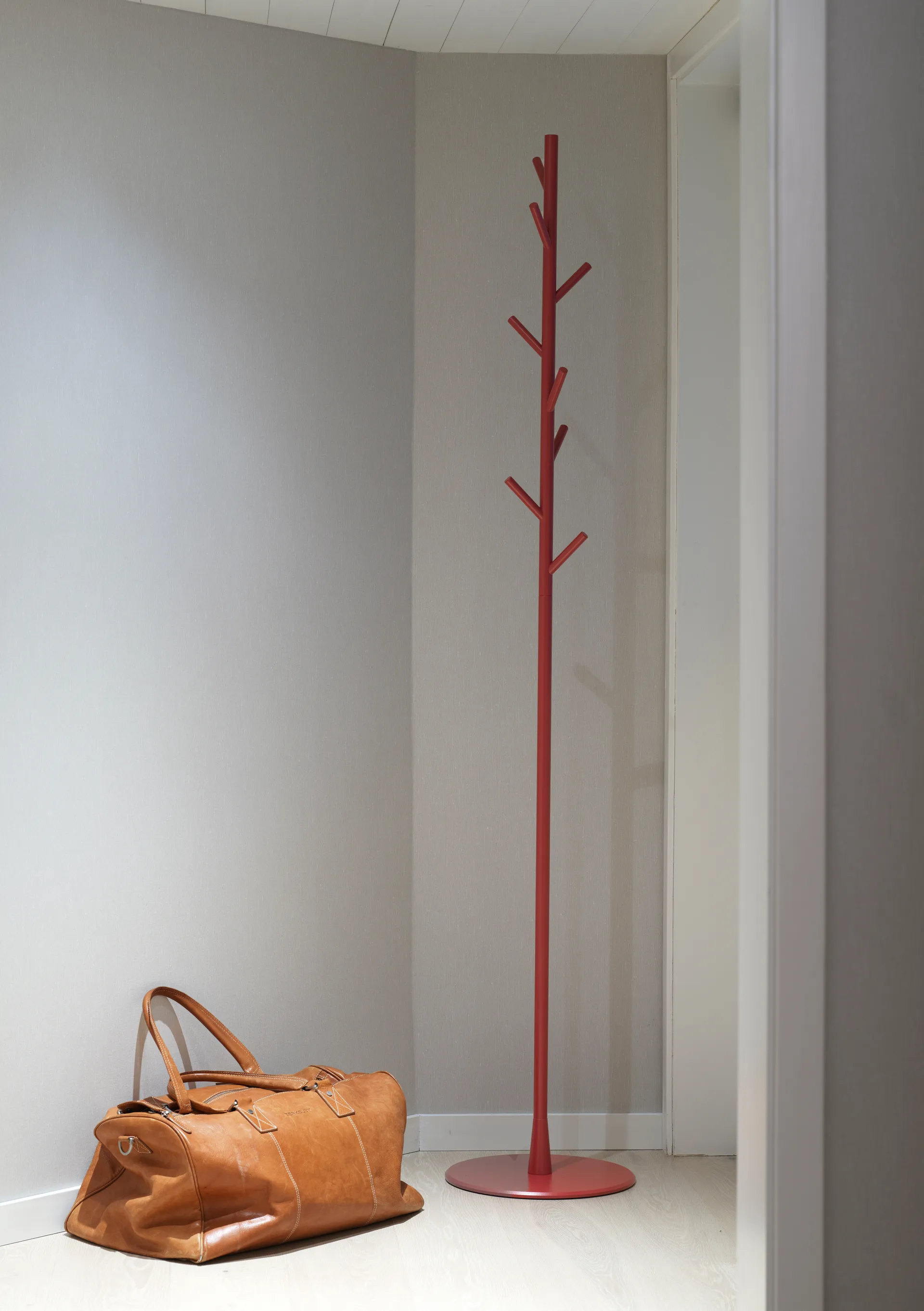 Sticks フロアハンガー, Rosehip SMD Design | SMD Design
