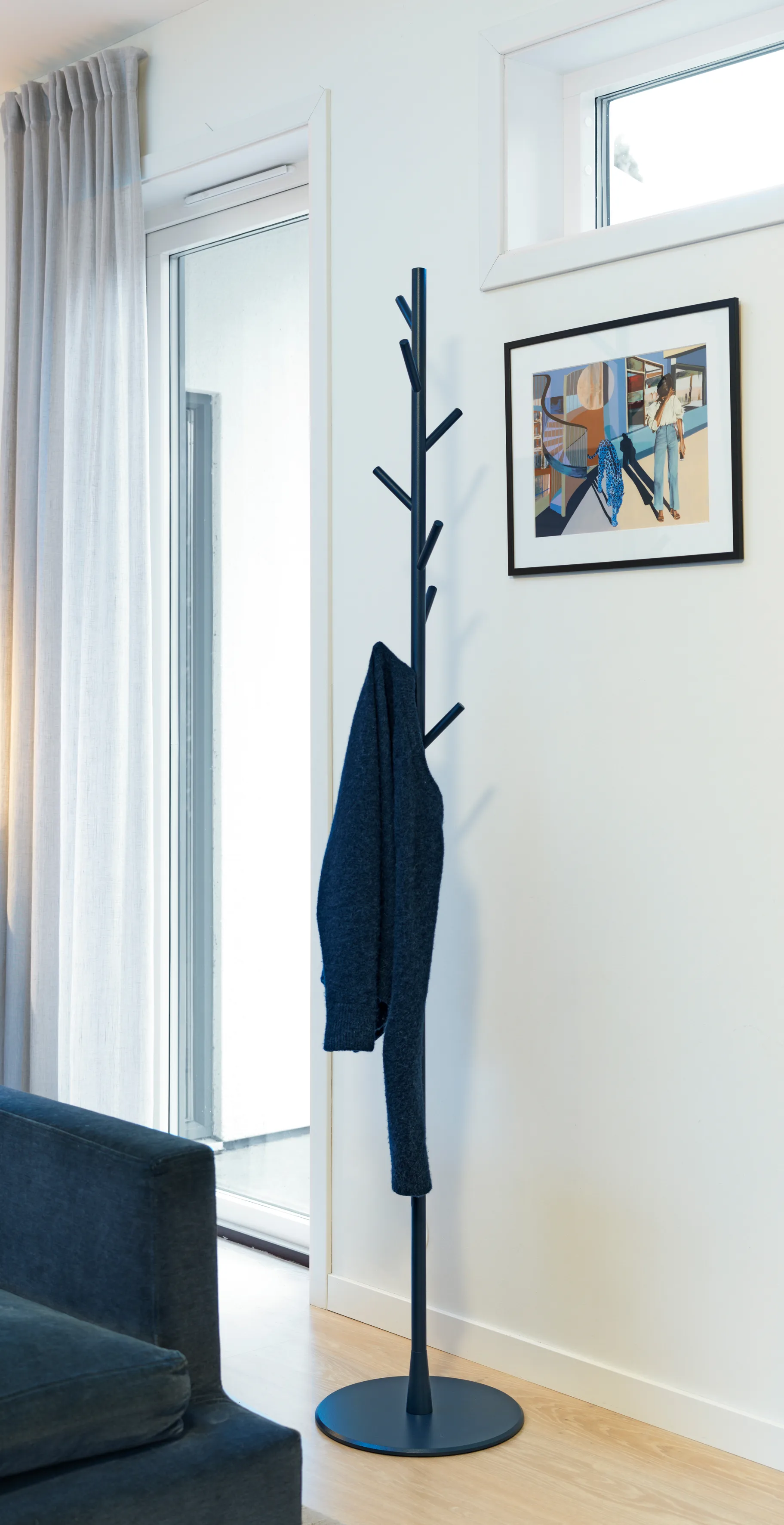 Sticks フロアハンガー, Thistle SMD Design | SMD Design