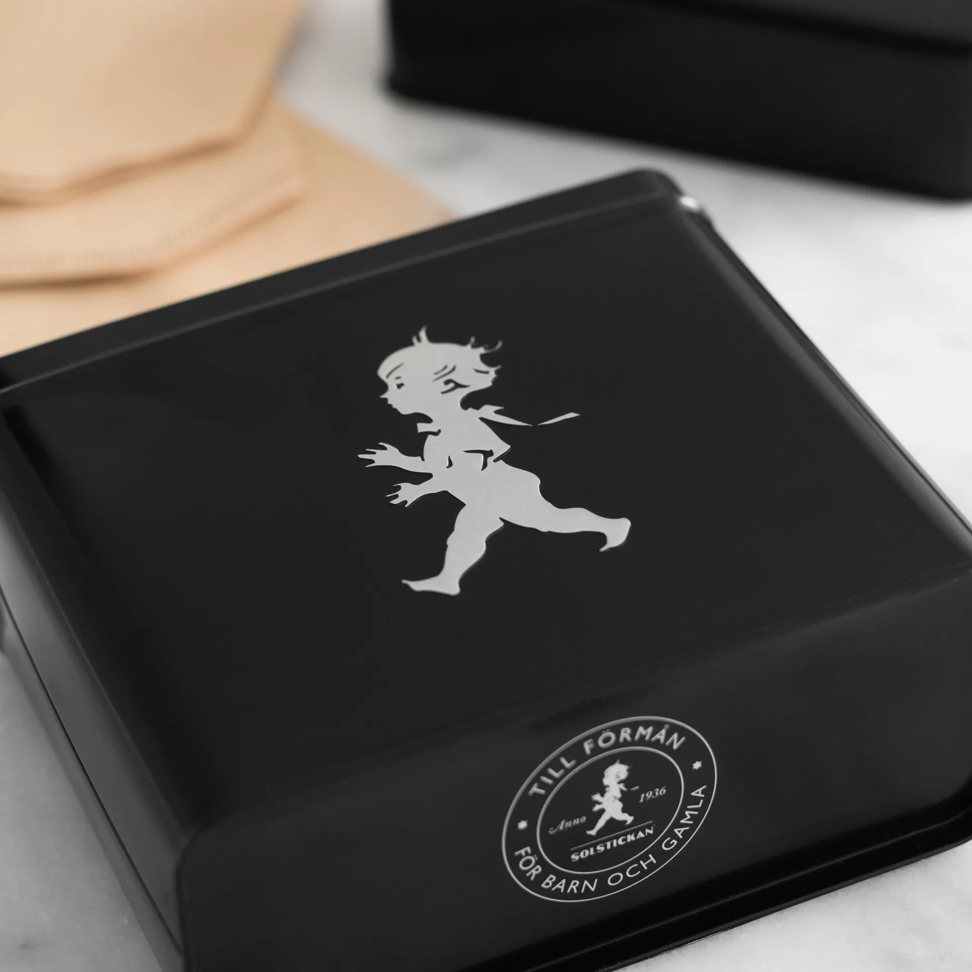 Solstickan コーヒーフィルタージャー 15.4x17 cm, Black Solstickan Design