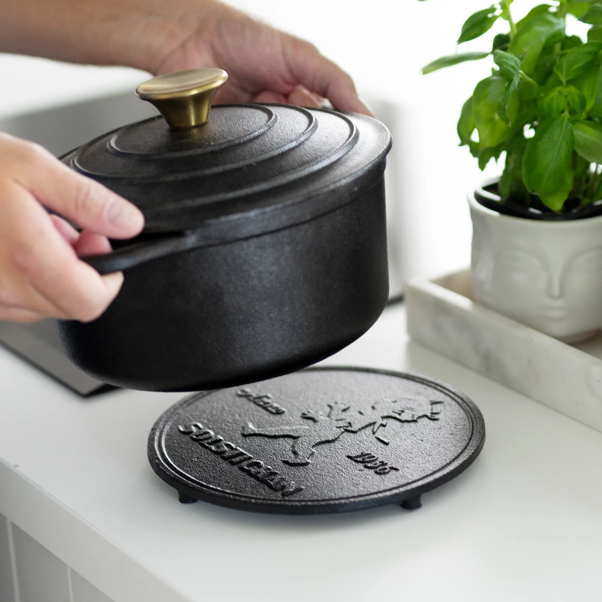 Solstickan トリベット 19 cm, Black Solstickan Design