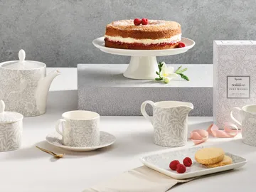 Strawberry Thiefソーサー付きティーカップ 28 cl - Grey - Spode | スポード