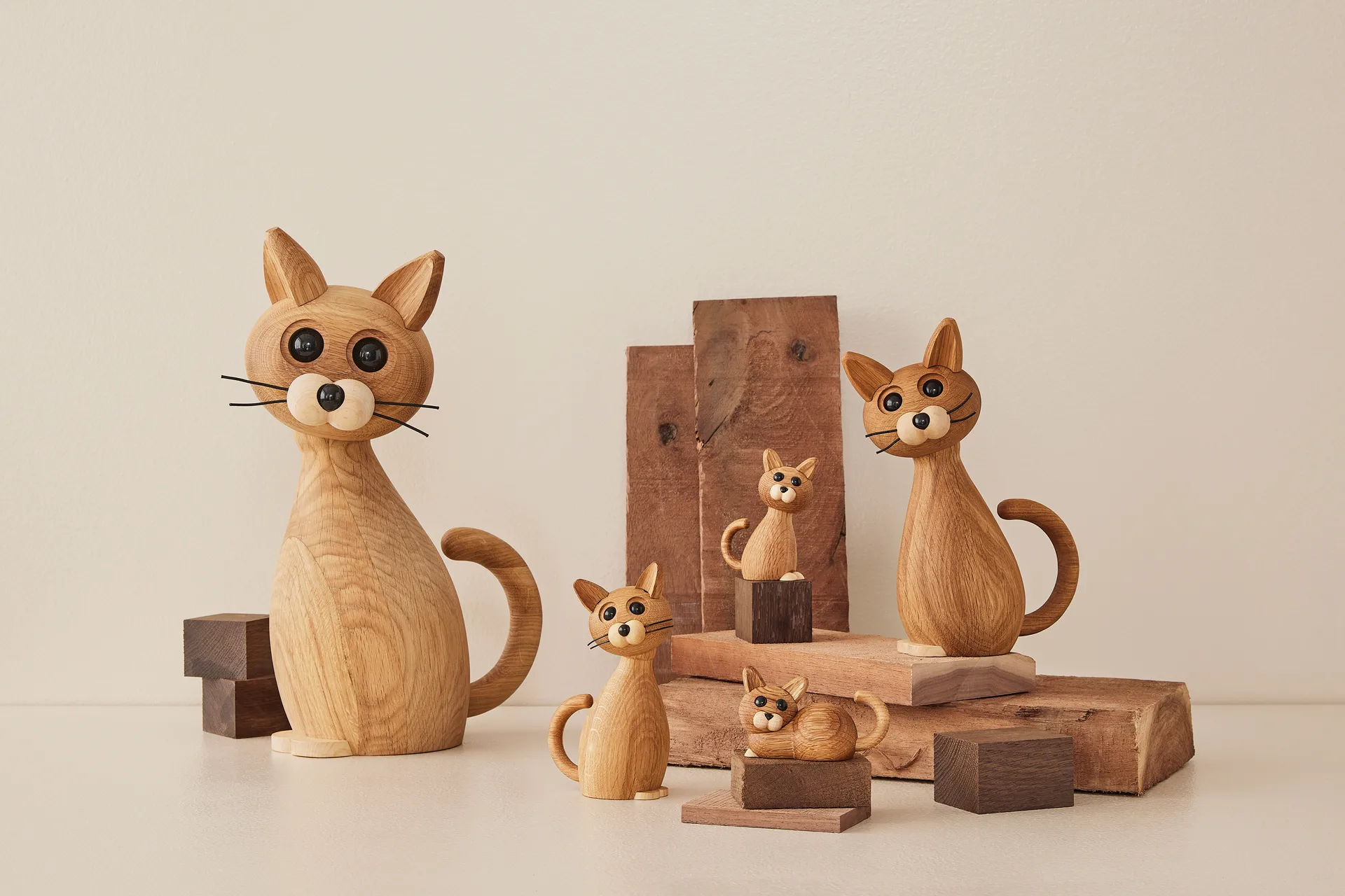 Lucky cat デコレーション 42 cm, Oak-maple Spring Copenhagen