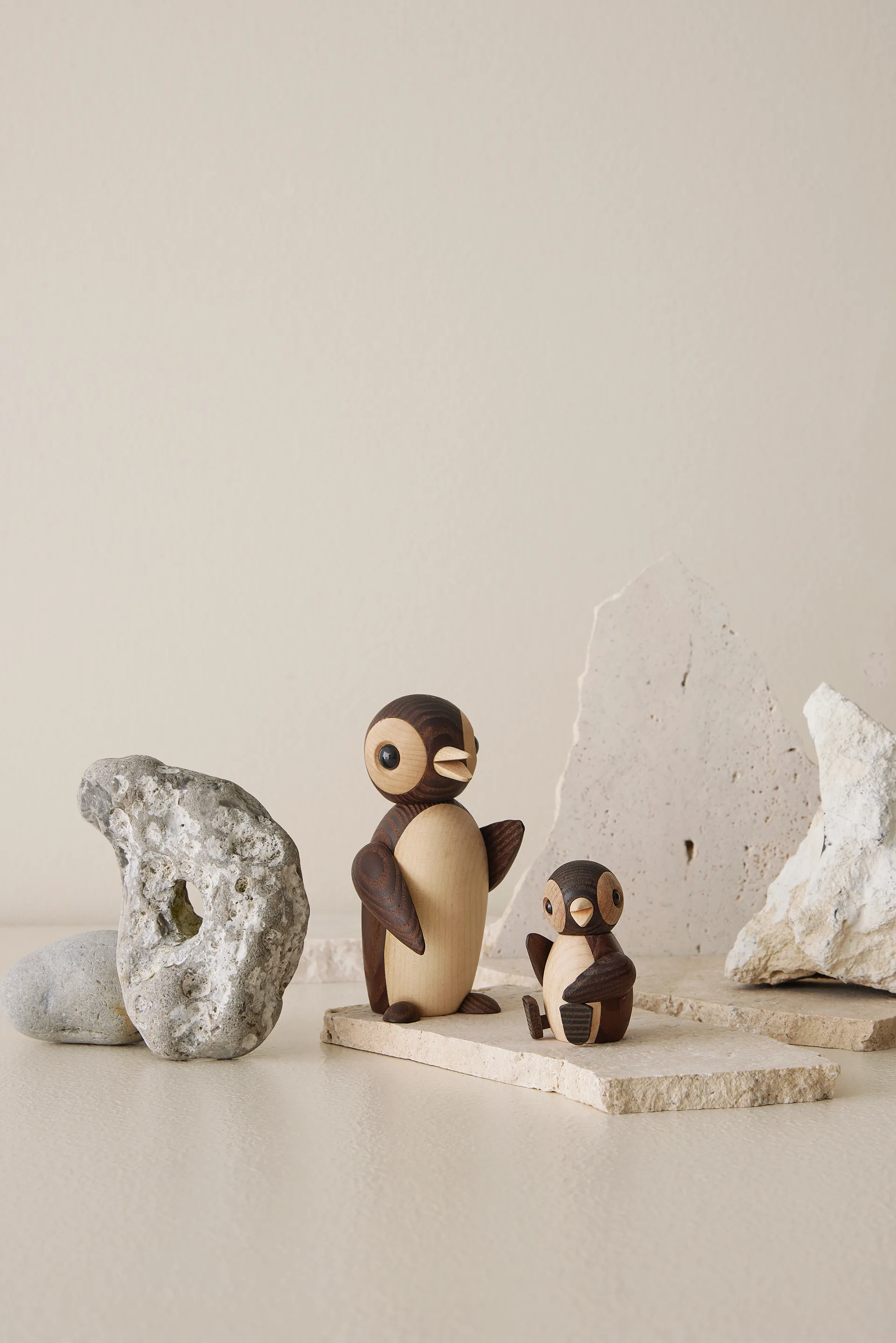 Snow ペンギン 赤ちゃん デコレーション 7 cm, Brown Spring Copenhagen