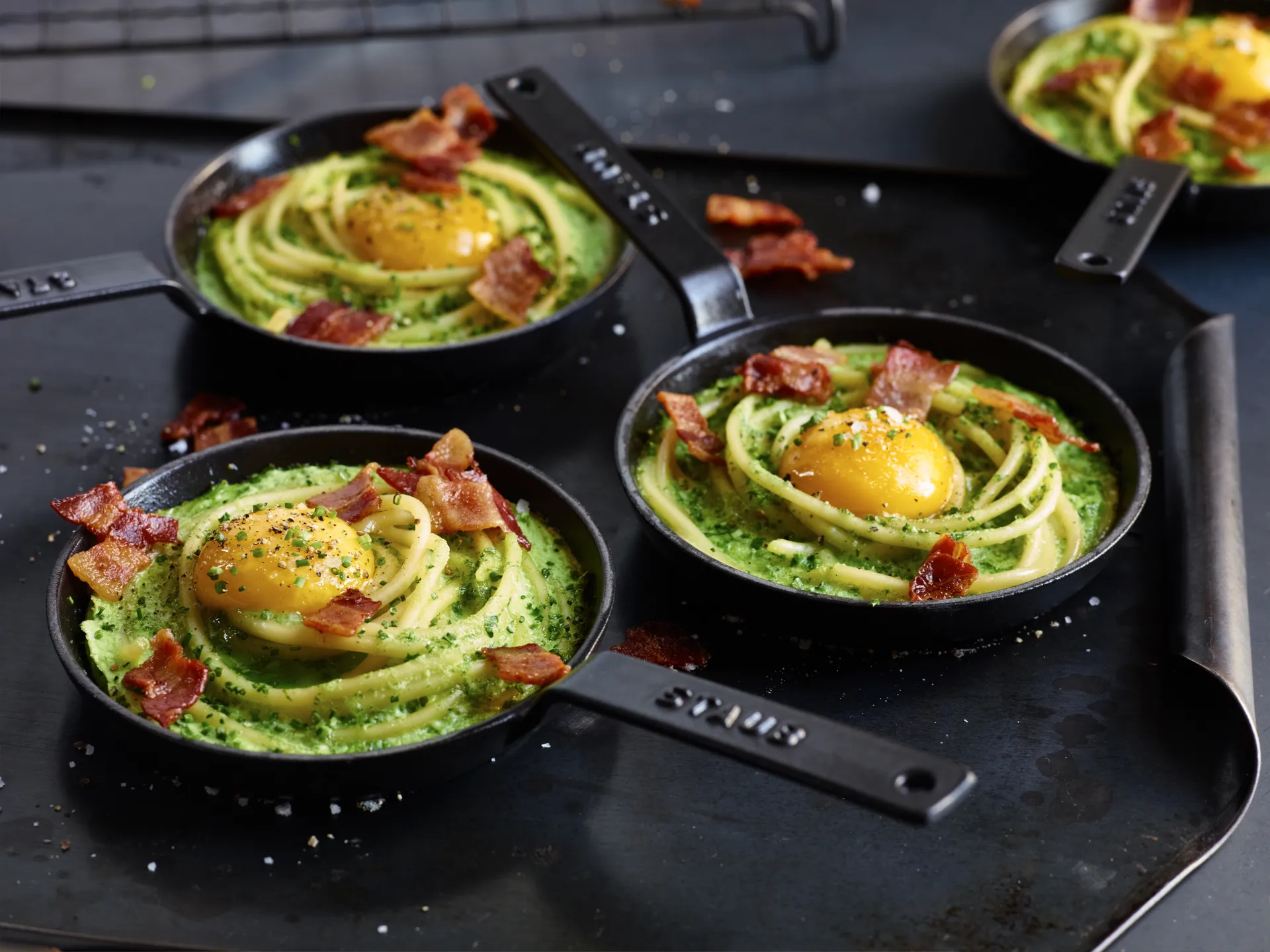 ストウブ ミニフライパン 鋳鉄 0.15 L, Black STAUB | ストウブ