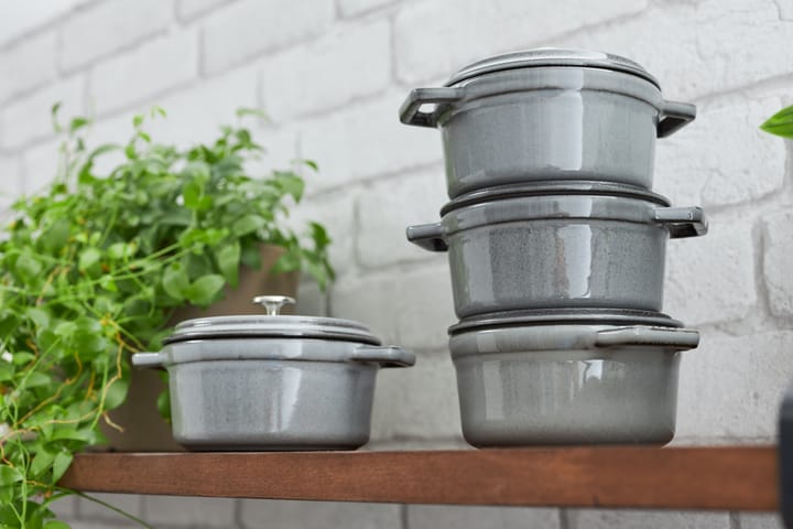 ストウブ ラウンドココット 鋳鉄 0.8 L, Graphite gray STAUB | ストウブ