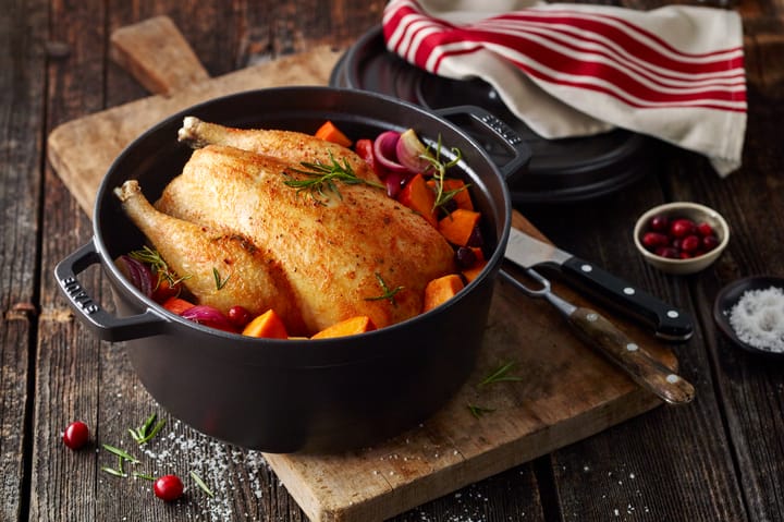 ストウブ ラウンドココット 鋳鉄 1.2 L, Black STAUB | ストウブ