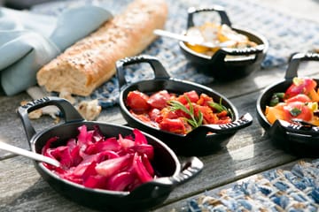 ストウブ オーバル ベーキング皿 鋳鉄 15 cm - Black - STAUB | ストウブ