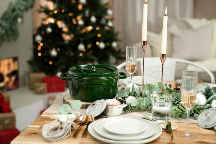 ストウブ  ラウンドココット 鍋 鋳鉄 2.6 L, Basil green STAUB | ストウブ