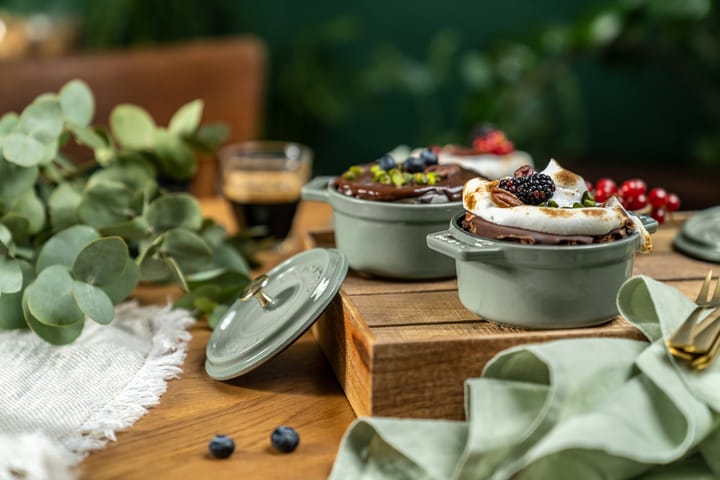 ストウブ  ラウンドココット 鍋 鋳鉄 3.8 L, Eucalyptus wood STAUB | ストウブ