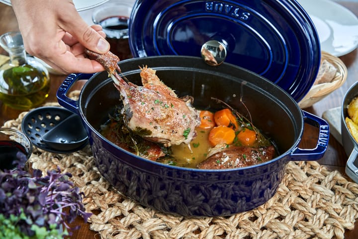 ストウブ オーバル�ココット 鋼鉄 5.5 L, Dark blue STAUB | ストウブ