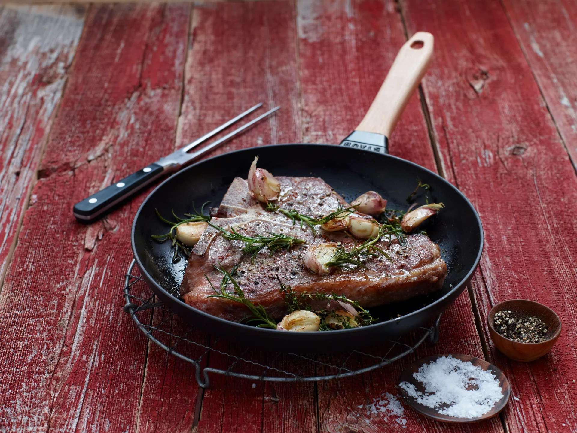 ストウブ フライパン 鋳鉄 bck light ウッドハンドル, Ø28 cm STAUB | ストウブ