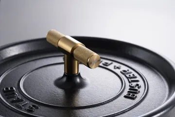 Buster & Punch T型ノブ 8 cm - STAUB | ストウブ