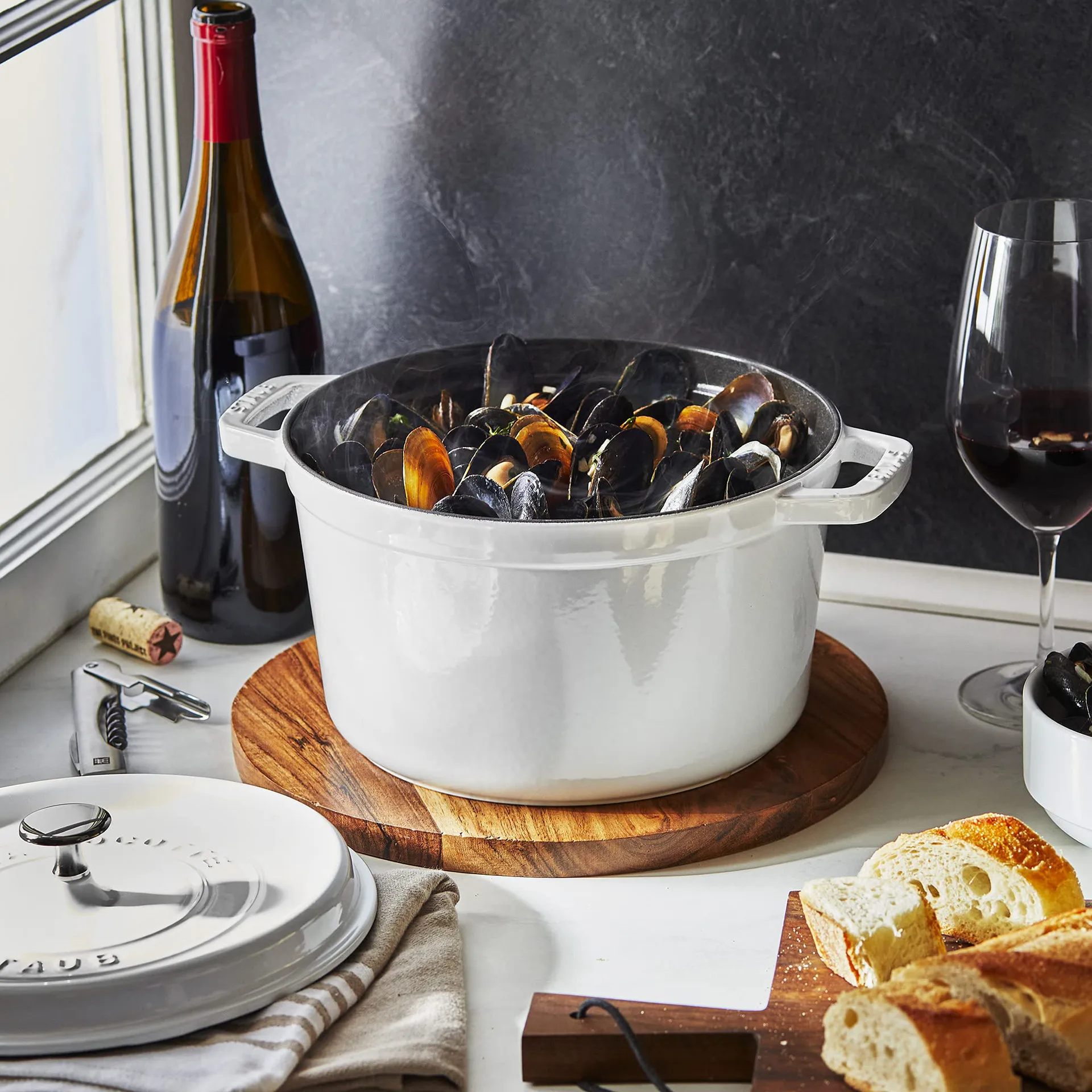 ストウブ ラウンドココット ディッシュ high 4.8 L, White Truffle STAUB | ストウブ