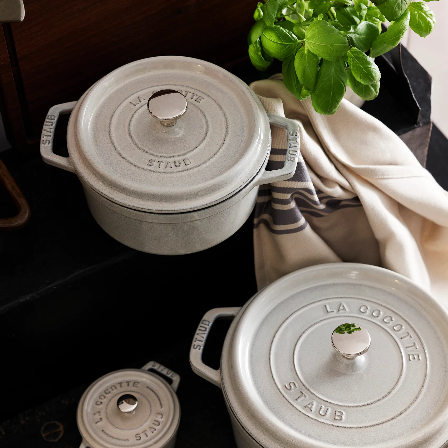 STAUB ホワイトトリュフ (カンパーニュ) ココット, 0.25 l STAUB | ストウブ